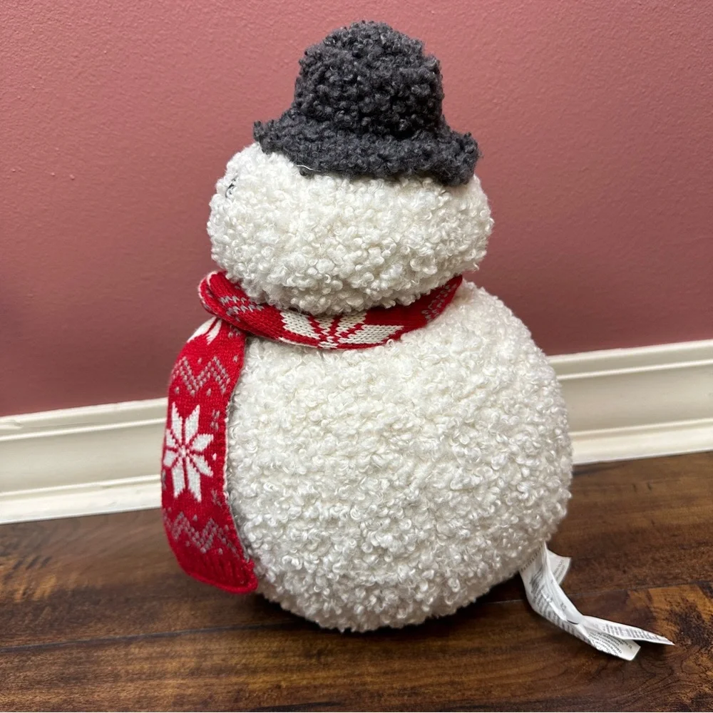 Pottery Barn ARCHIE SNOWMAN SHAPED PILLOW Christmas Winter Holiday Faux Fur